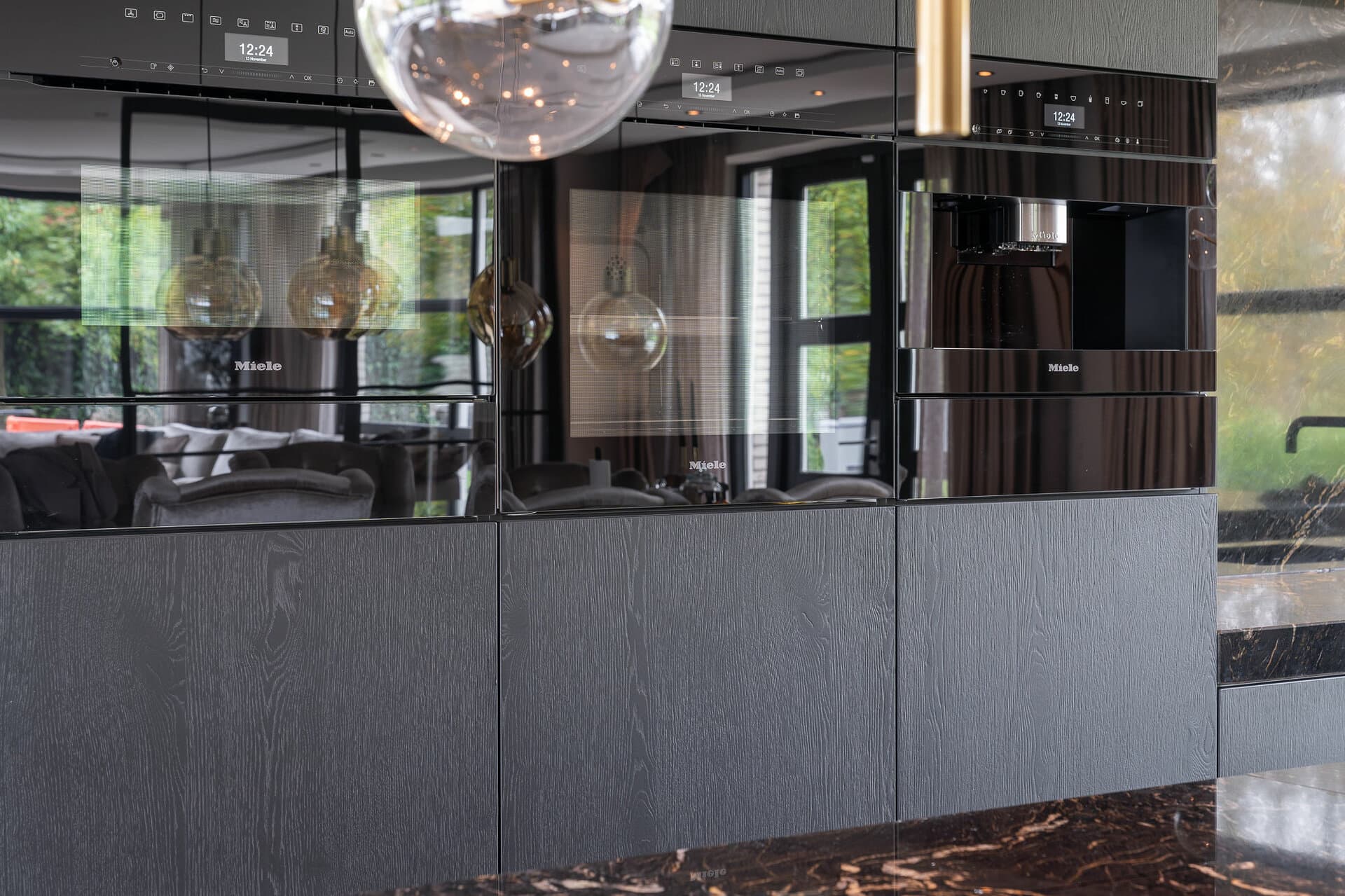 Keukenapparatuur ingebouwde ovens en koffiezetapparaat Miele