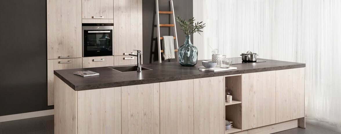 Houtlook keukens