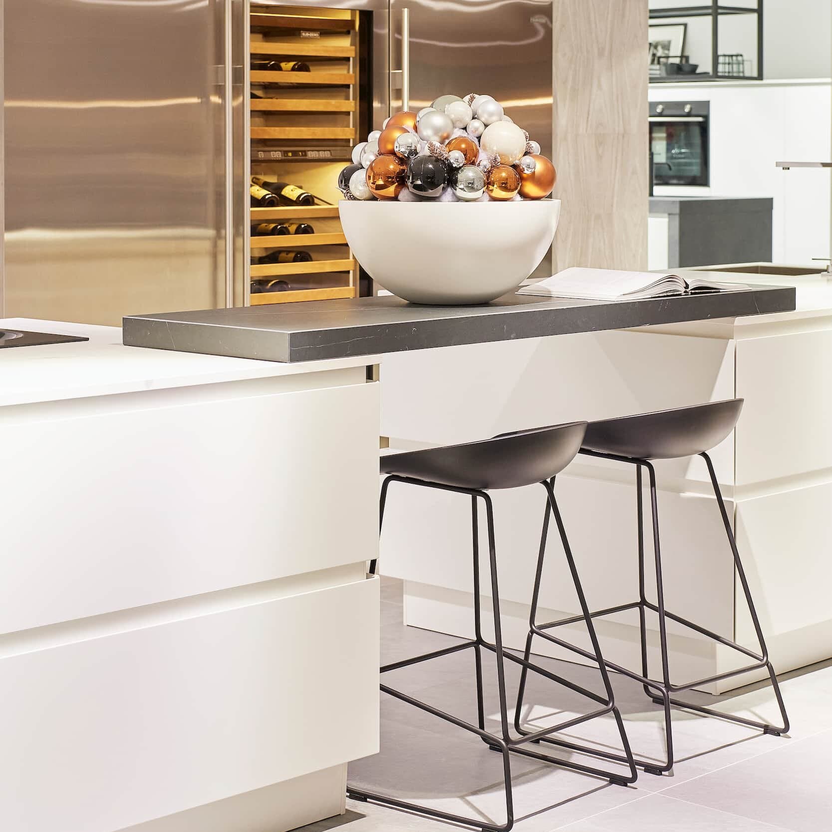 modern white kitchen