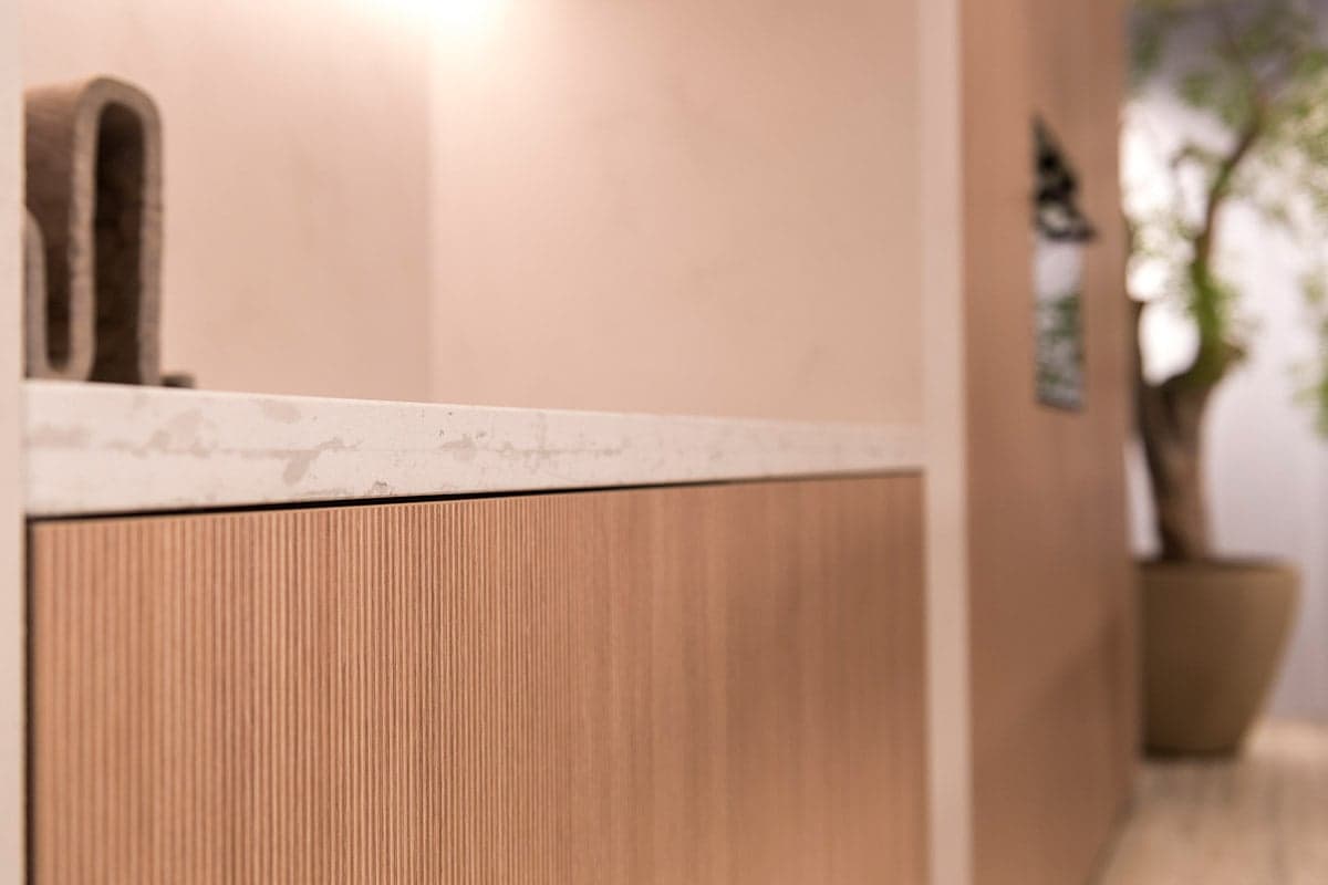 3D Ribbelfront in keuken licht hout japandi