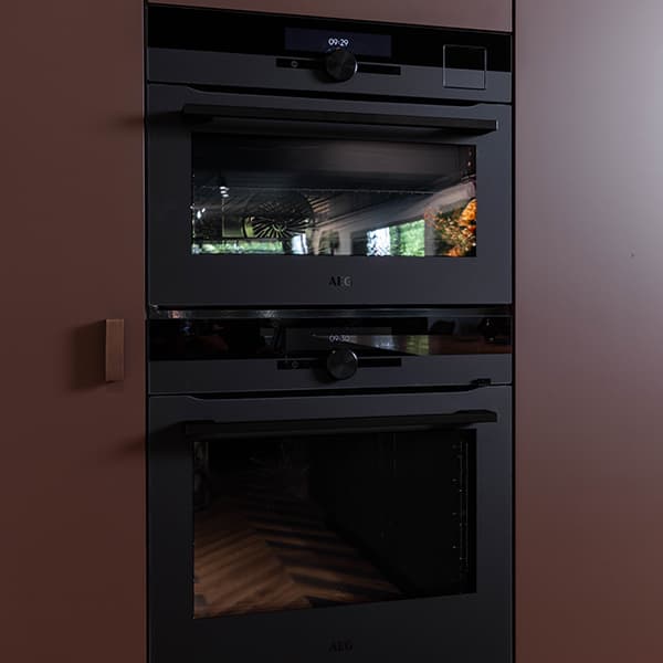 AEG-ovens-in-kastenwand