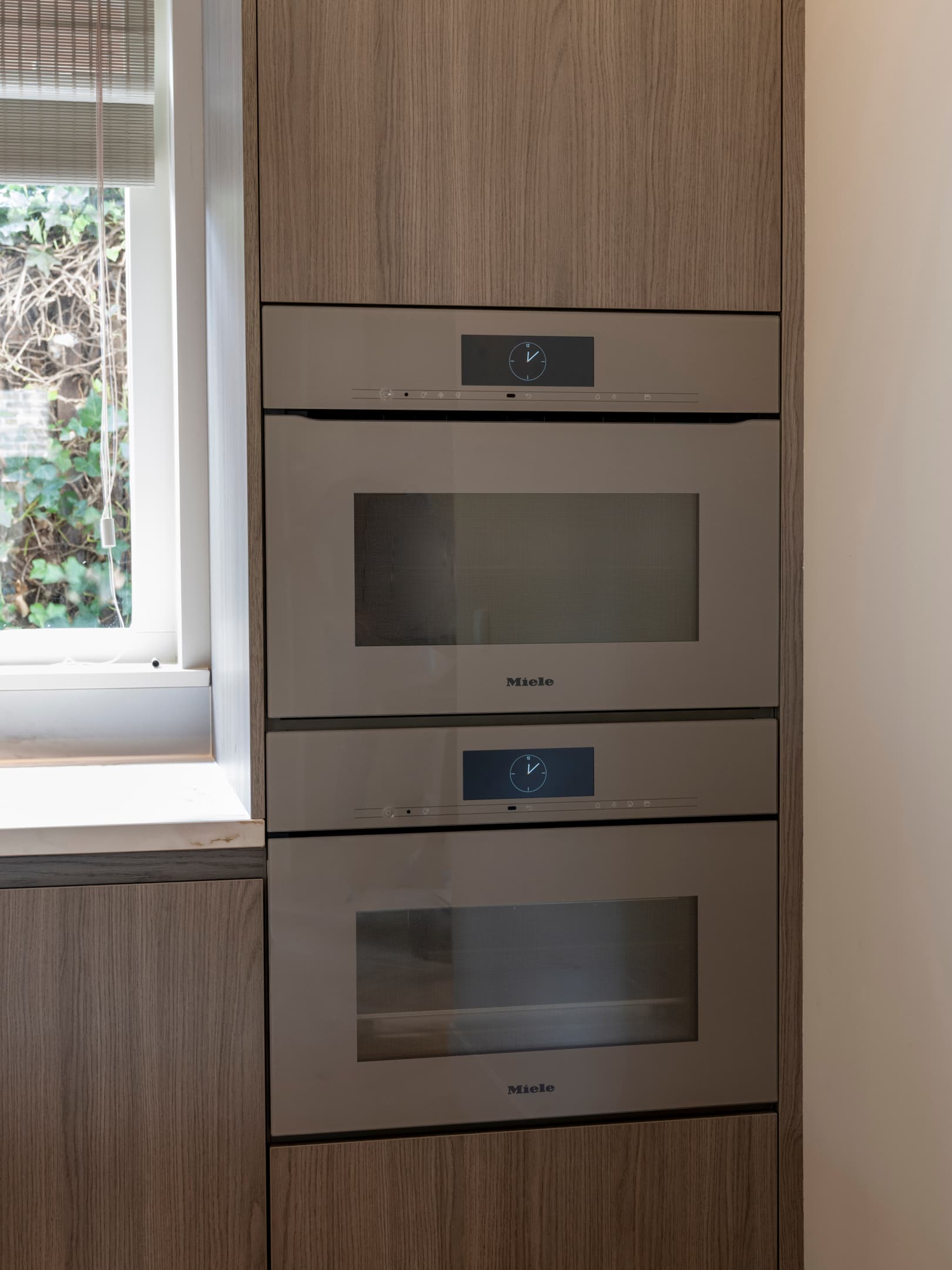 Miele pearl beige ovens