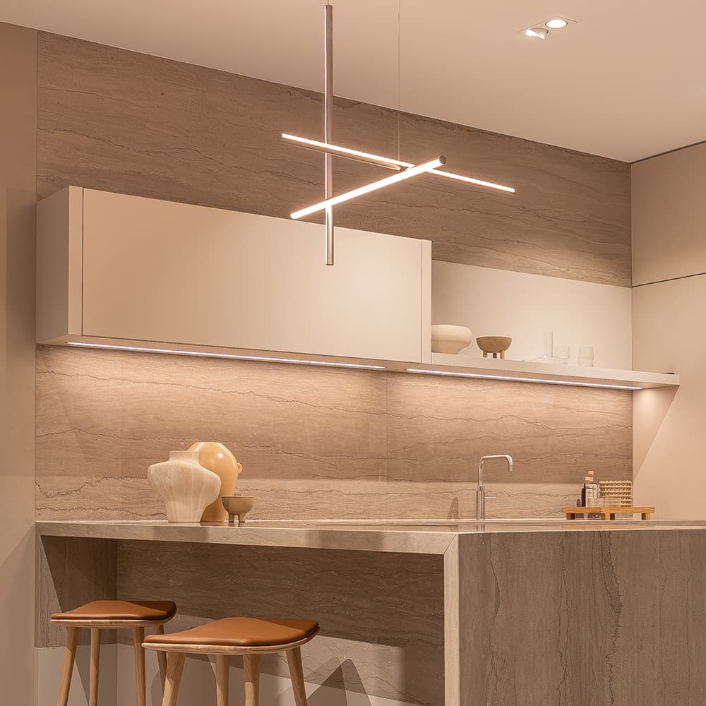 Dynamische-wandplank.jpg Verlichting onder wandplank