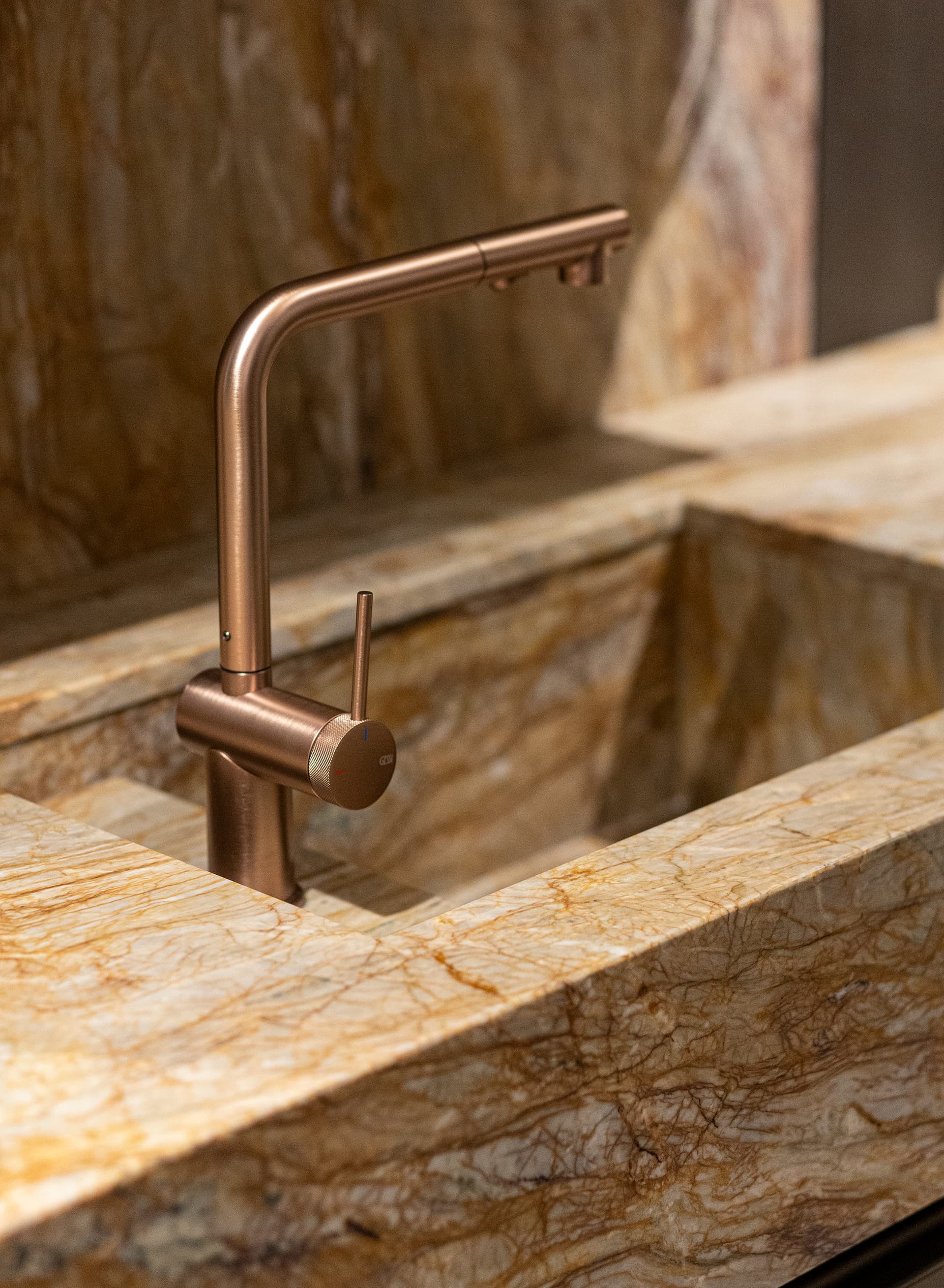 Detailshots-MMK-17.jpg Rosé gouden keukenkraan